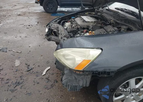 2005 Honda Accord 3.0 Ex z USA, uszkodzony, nr VIN 1HGCM82695A011552